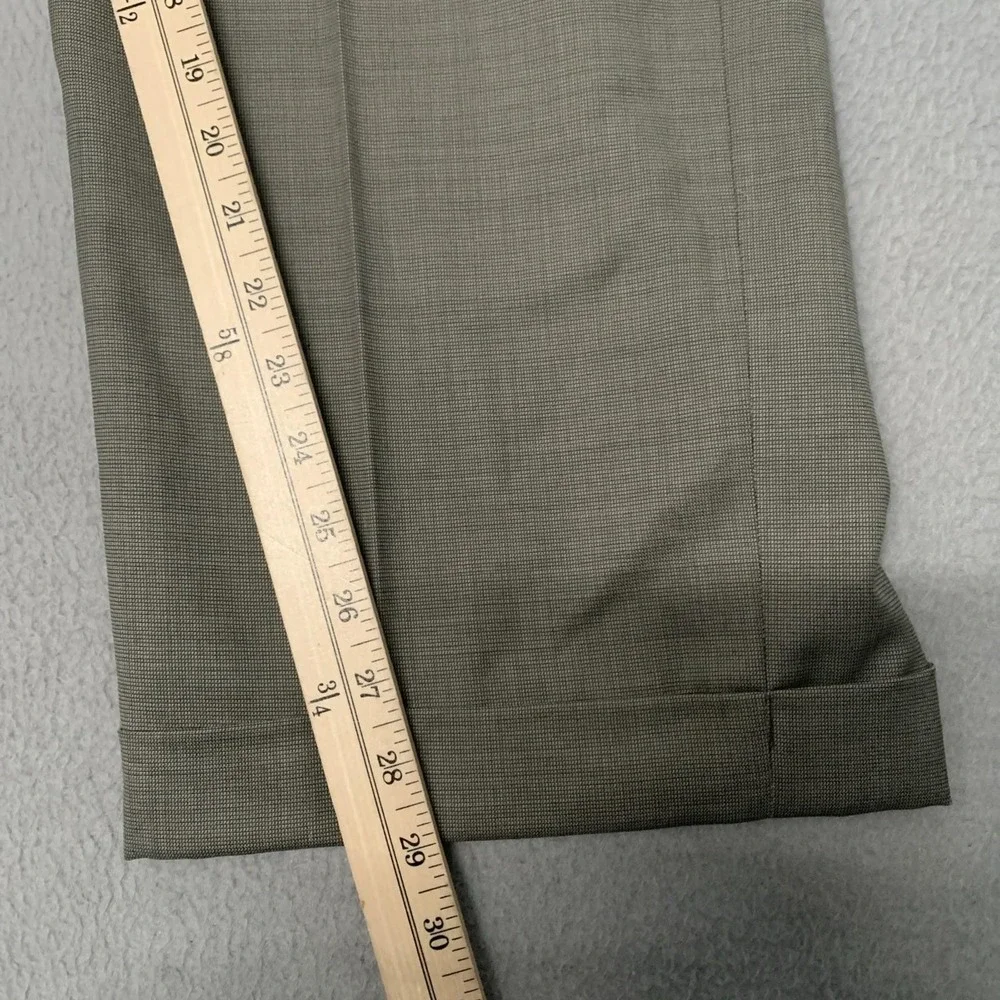 Stafford Men's Suit 44R Gray Wool 37x29 Pleated Pants 2 Button 2 Piece Business‎